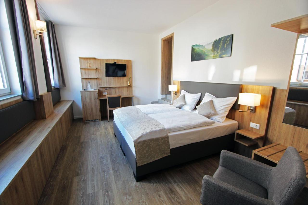 Hotel Adler Bad Friedrichshall Exteriör bild